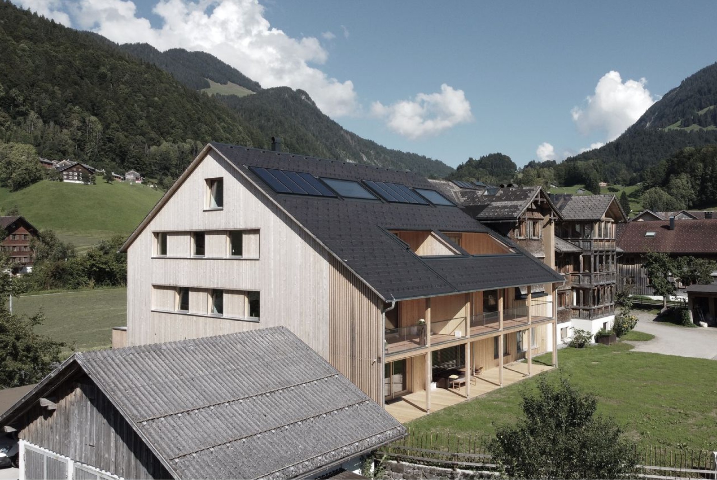 Kleinwohnanlage mit 6 Wohneinheiten